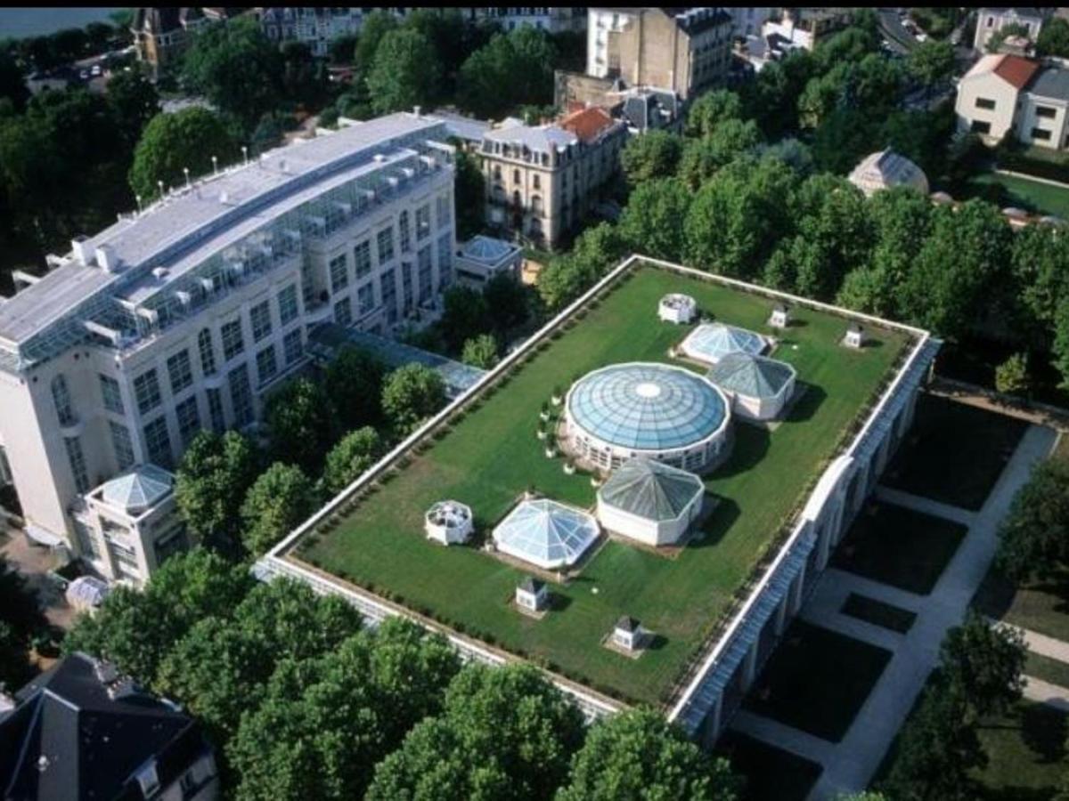 Appartement Elegant Et Confortable Au Coeur De Vichy, Pres De L'Opera Et Des Parcs Napoleon III - Fr-1-489-303 Exteriér fotografie